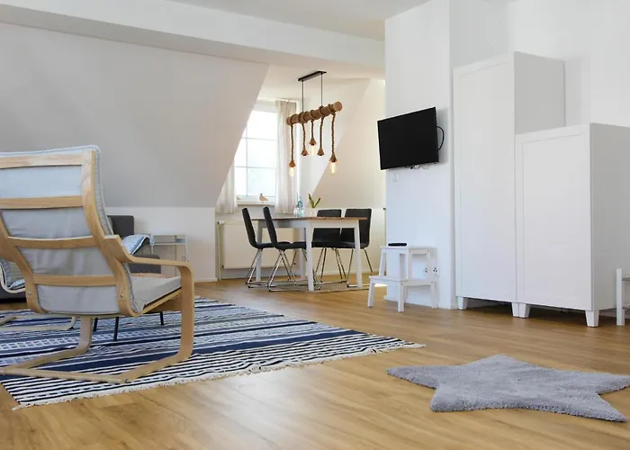 Kormoran Wald Und بريرو